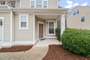 907 Pleasant Colony Dr, Knightdale, NC 27545