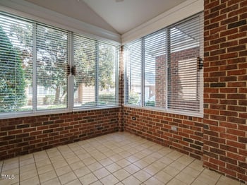 1013 Thistle Briar Pl, Cary, NC 27511