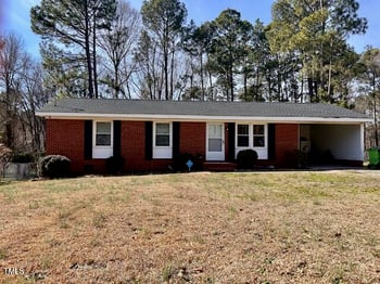 613 Sexton Ave, Zebulon, NC 27597