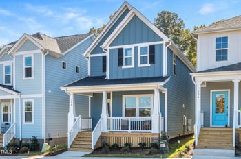 120 Weavers Grv Dr, Chapel Hill, NC 27514