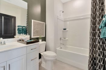 2715 Hunter Woods Dr, Apex, NC 27502