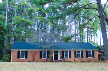 711 Stuart Dr, Sanford, NC 27330
