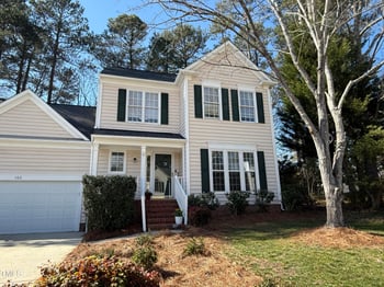 102 Ashley Brook Ct, Cary, NC 27513