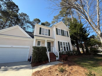 102 Ashley Brook Ct, Cary, NC 27513